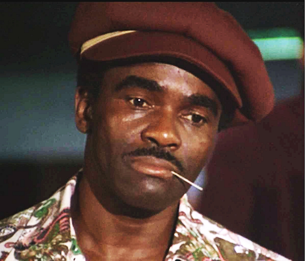 actor Eddie Smith large photo