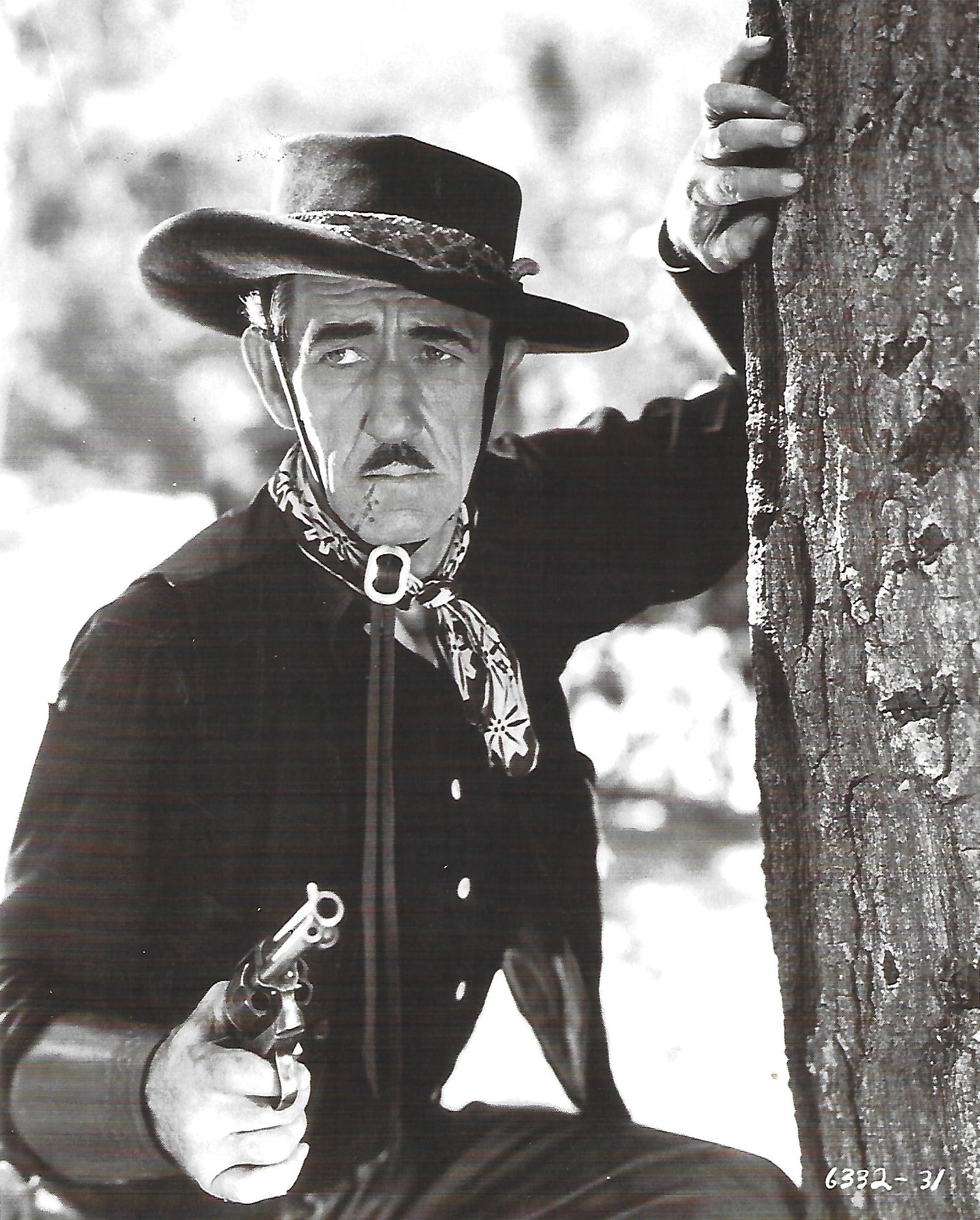 actor Earl Dwire large photo