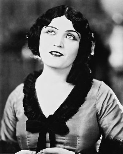 actor Pola Negri large photo