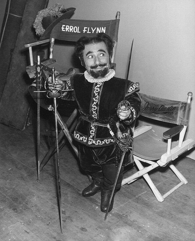 actor Jerry Austin large photo