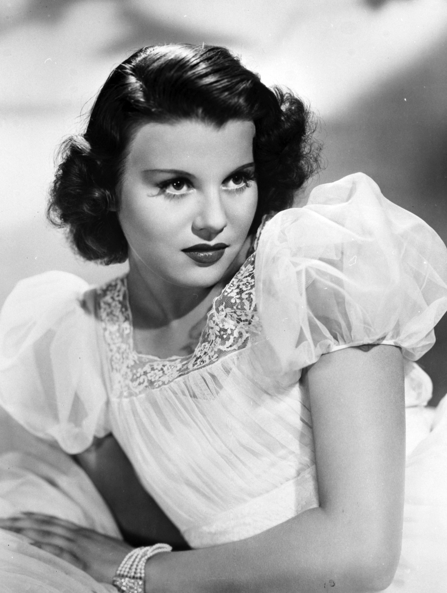 actor Olympe Bradna large photo