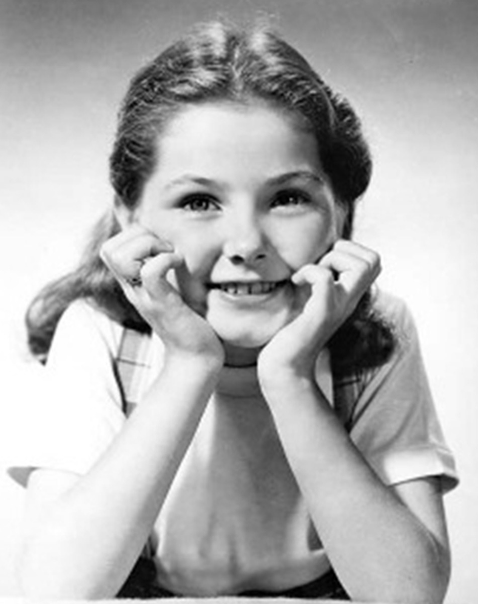 actor Donna Corcoran large photo