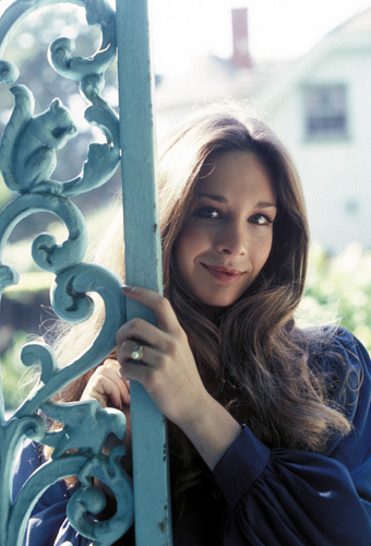 actor Mary Crosby large photo