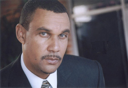 actor Roy Fegan large photo