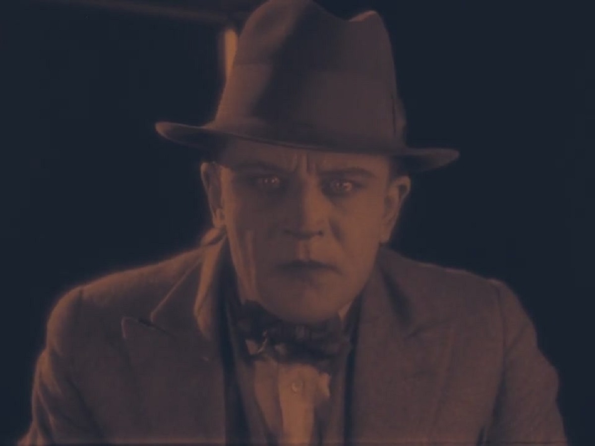 actor Malcolm Keen large photo