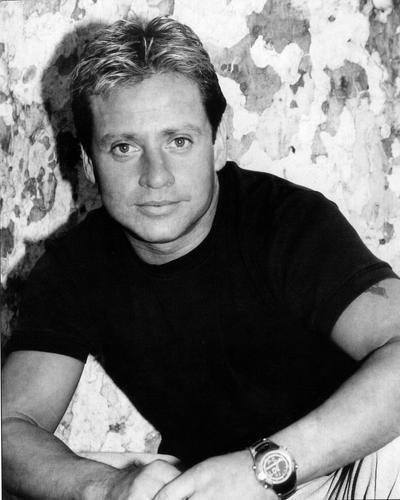 actor Rob Sanchez large photo