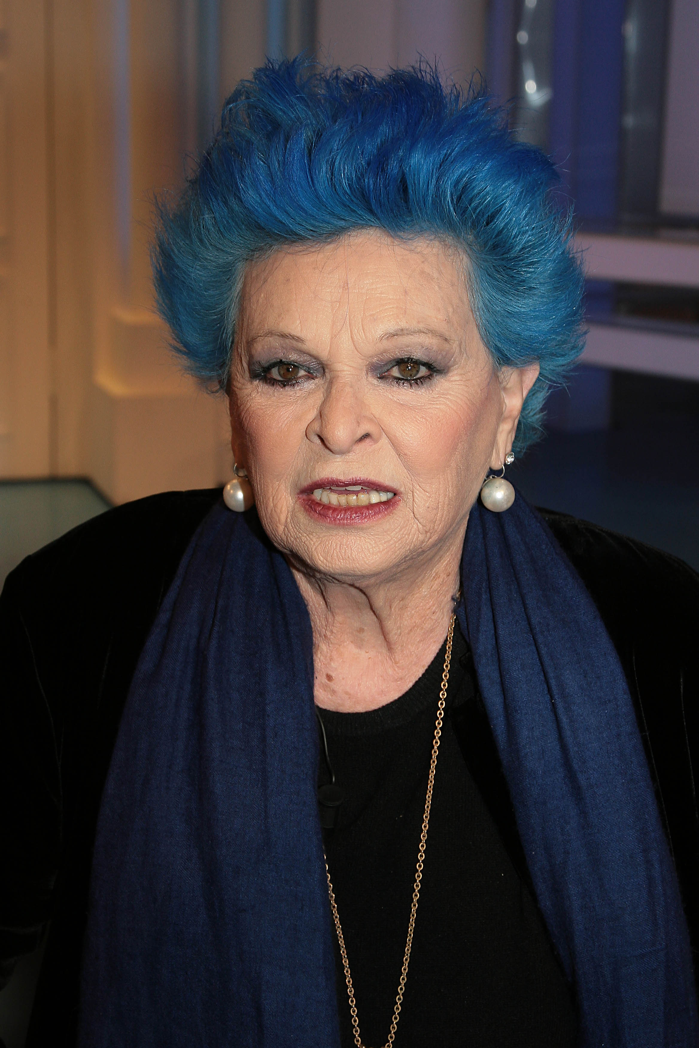 actor Lucia Bosè large photo