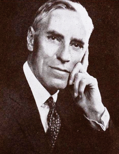 actor Alexander Bevani large photo