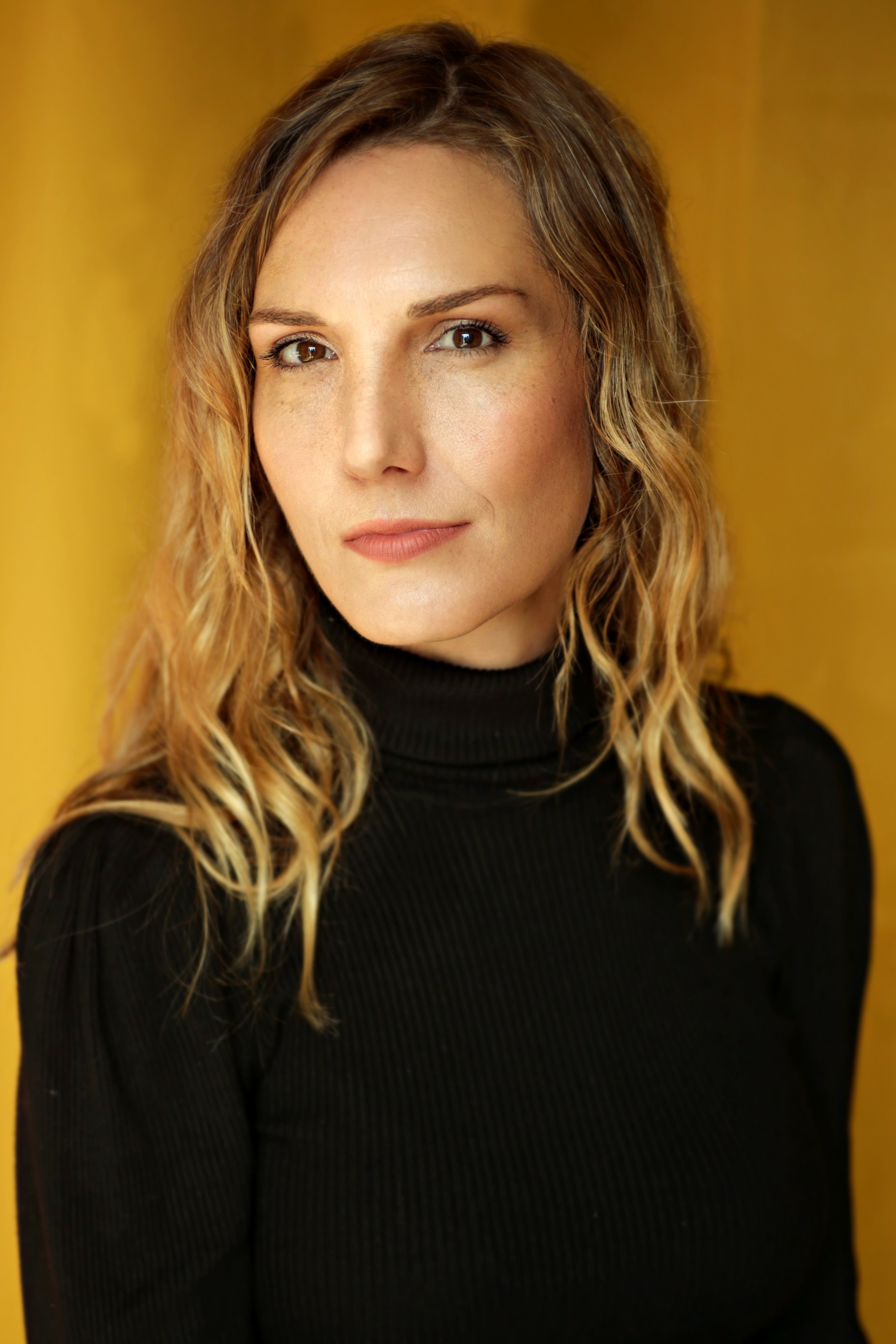 actor Elizabeth Bower large photo