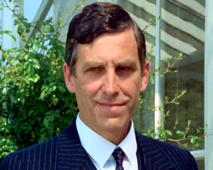 actor Terrence Hardiman large photo