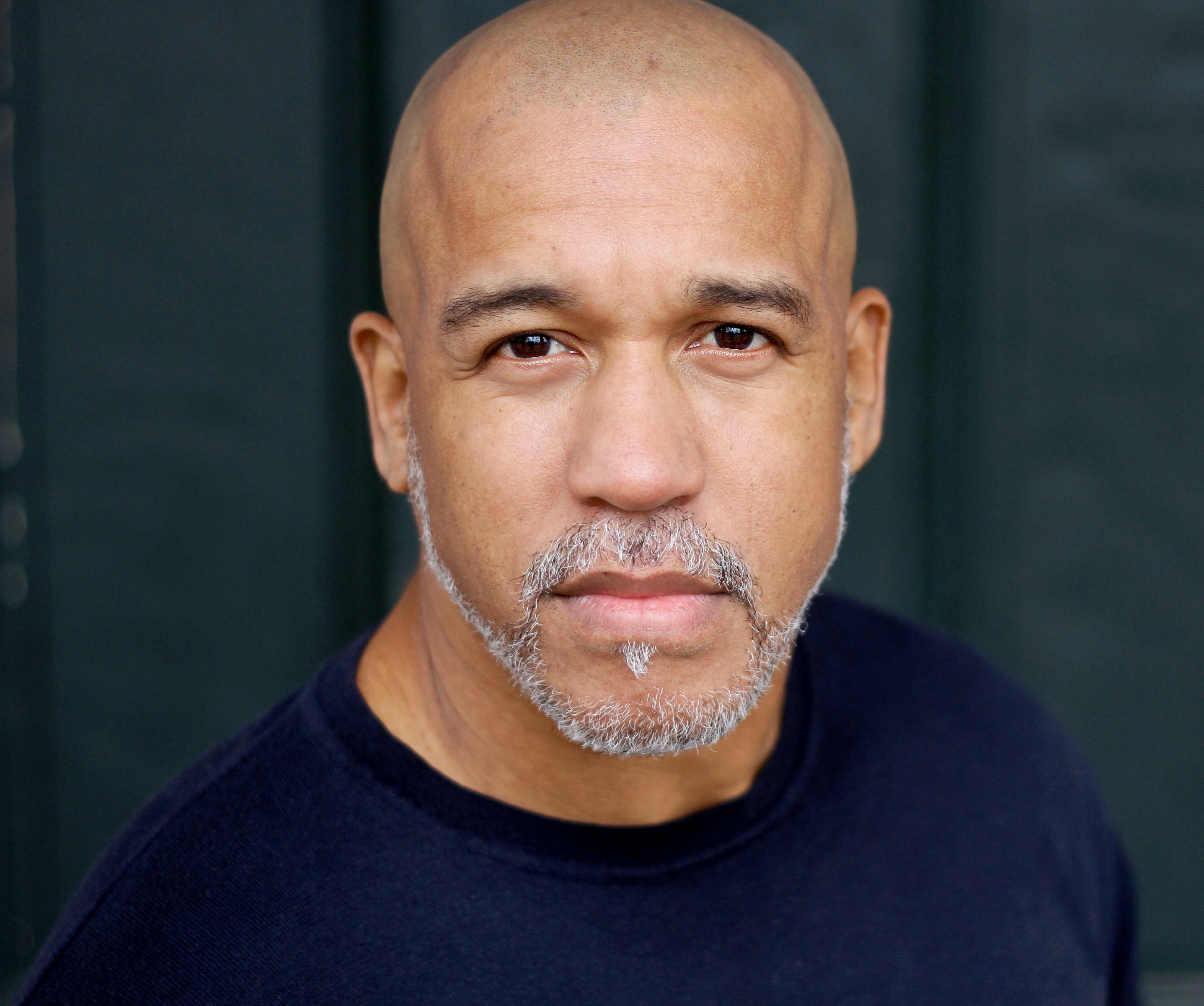 actor Leon Pridgen large photo