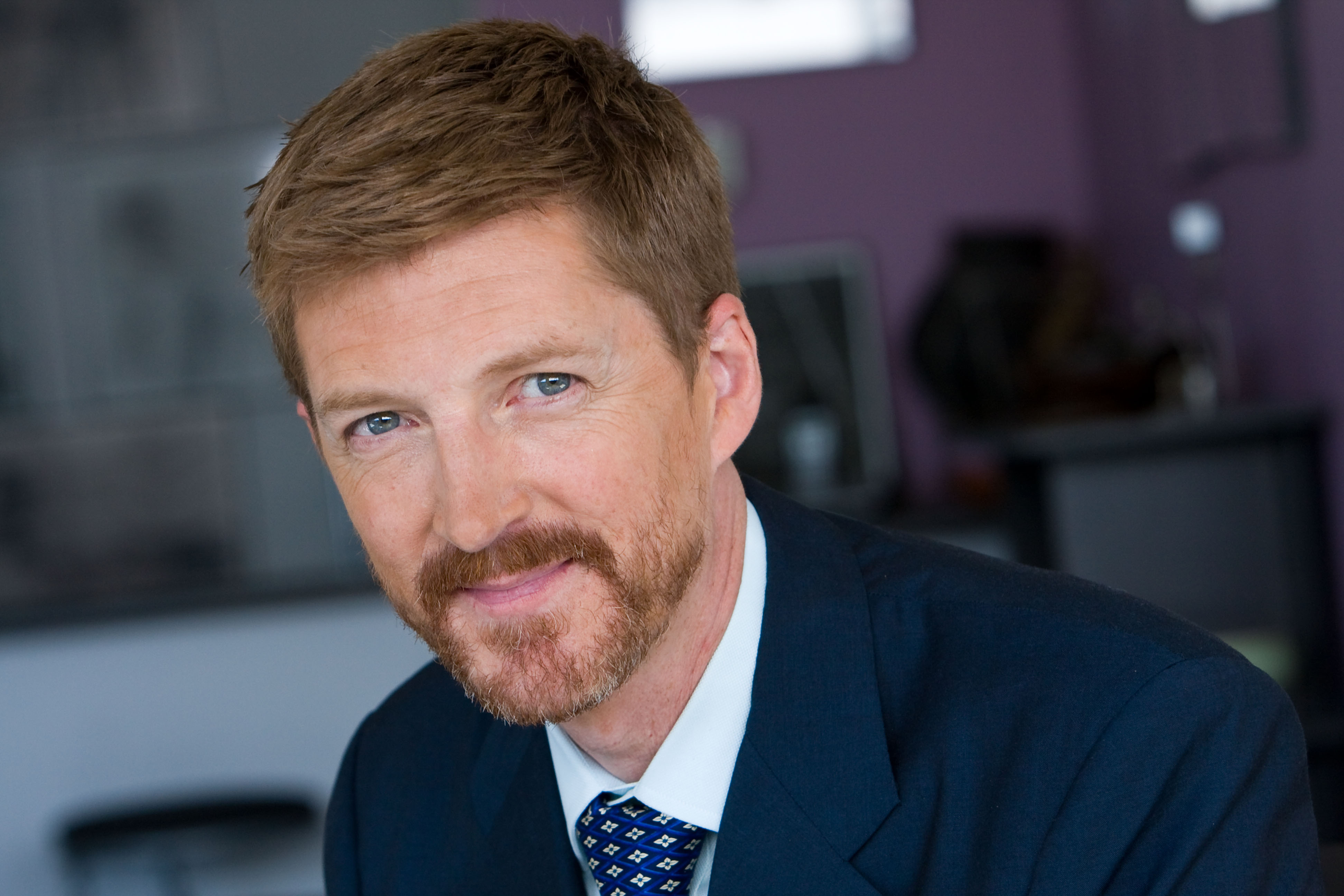 actor Erick Weiss large photo