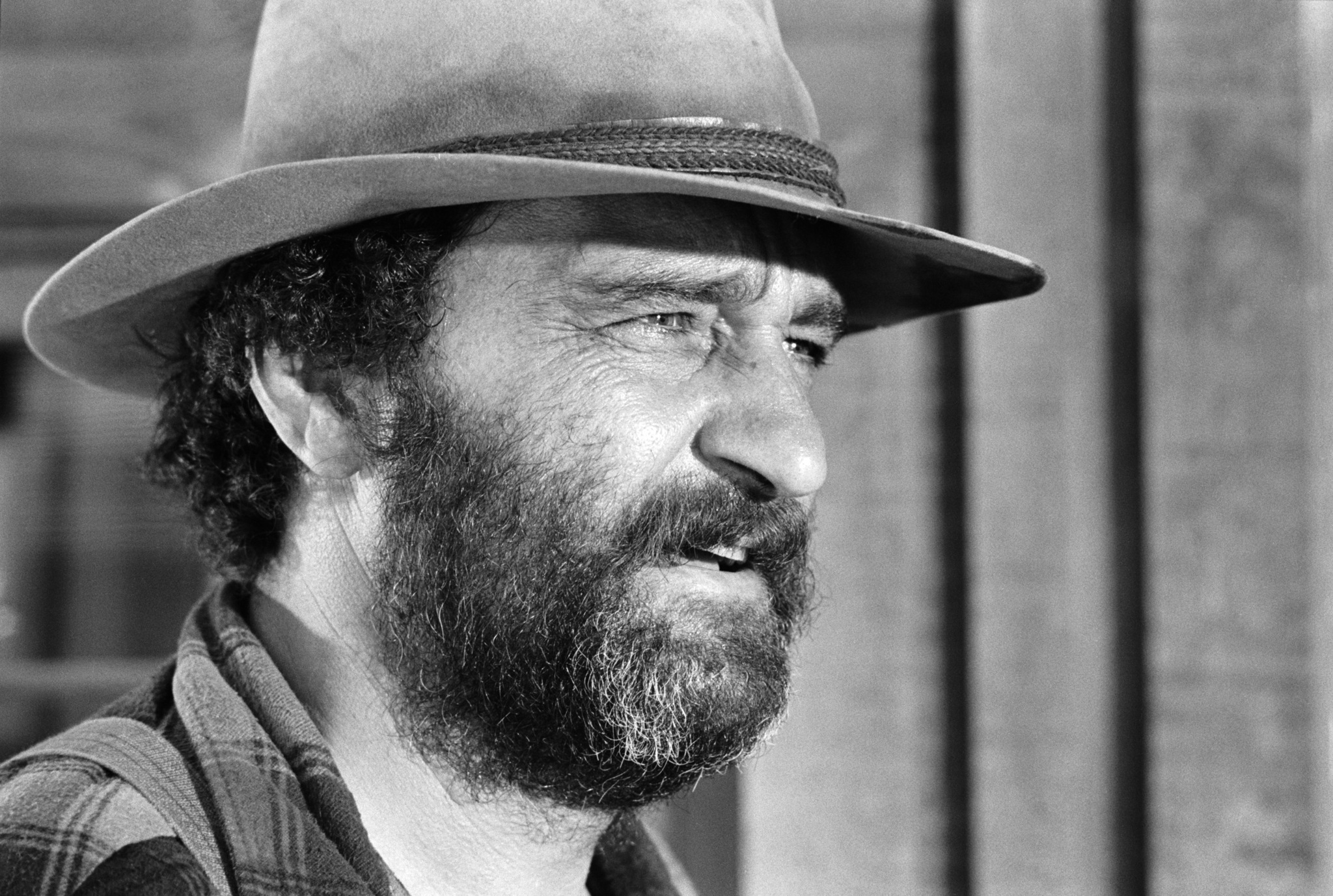 actor Victor French large photo
