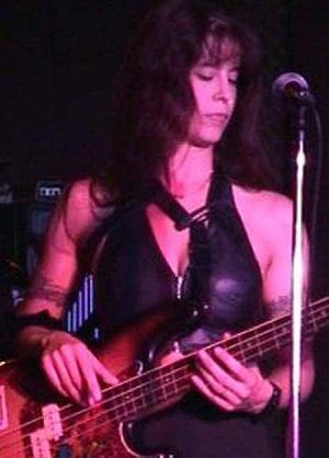 actor Bonnie Bowers large photo