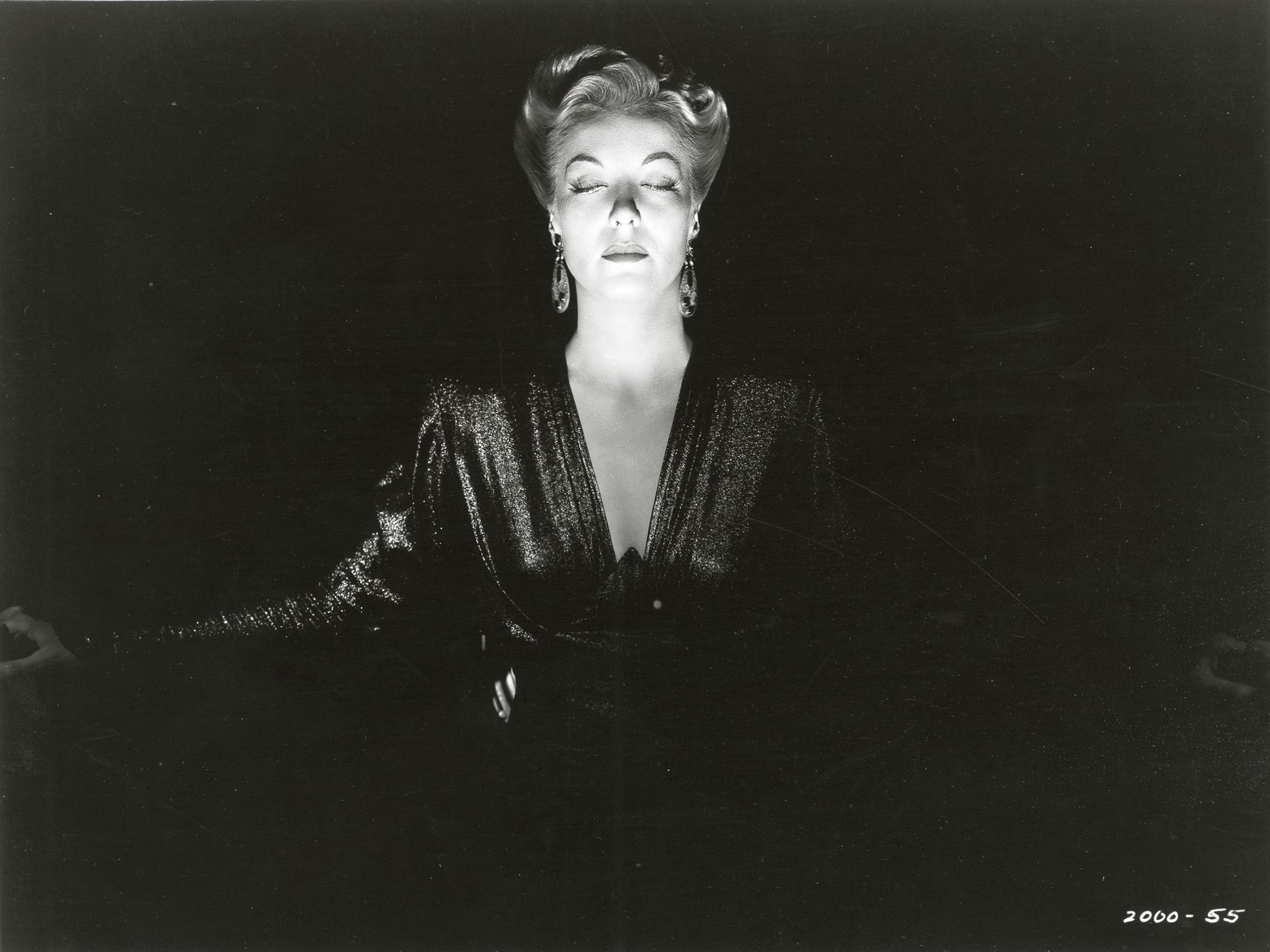 actor Hillary Brooke large photo