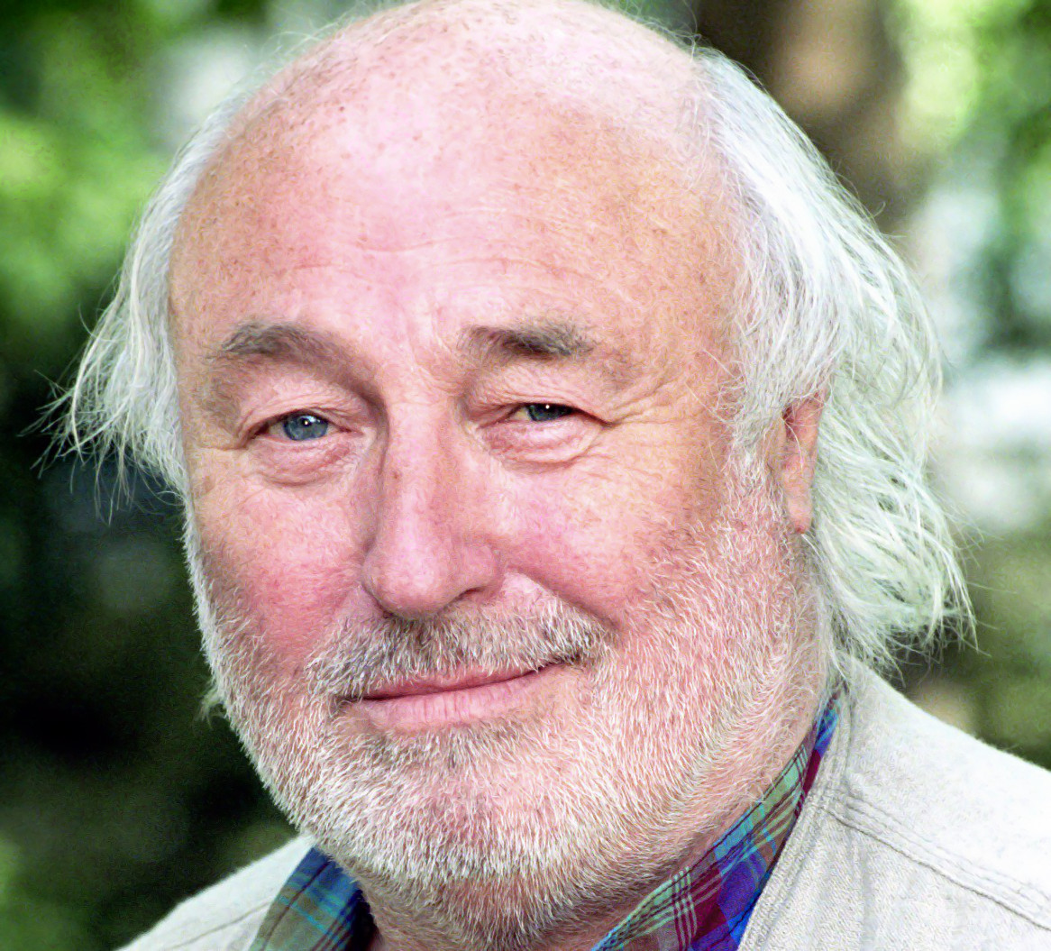 actor Bill Maynard large photo