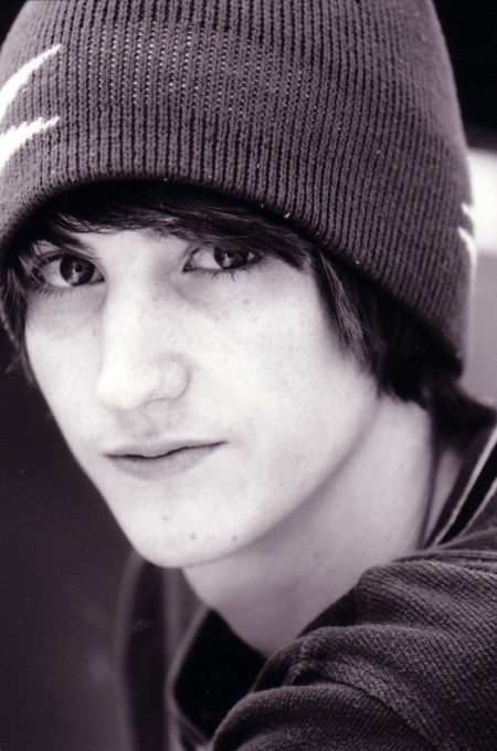 actor Trent Gill large photo