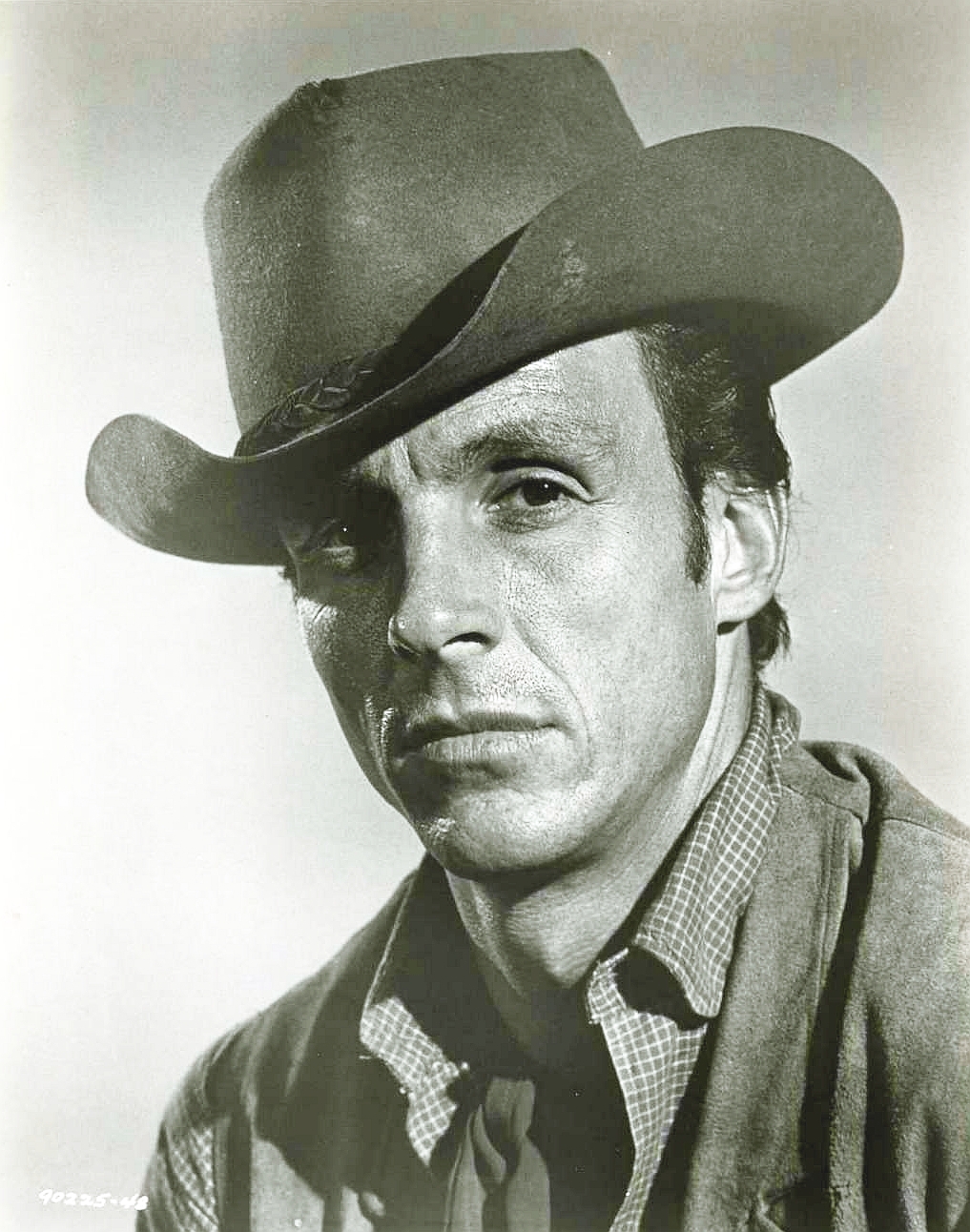 actor Michael Carr large photo