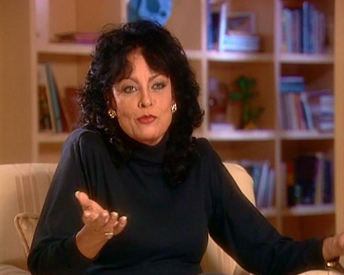 actor Marguerite LeWars large photo