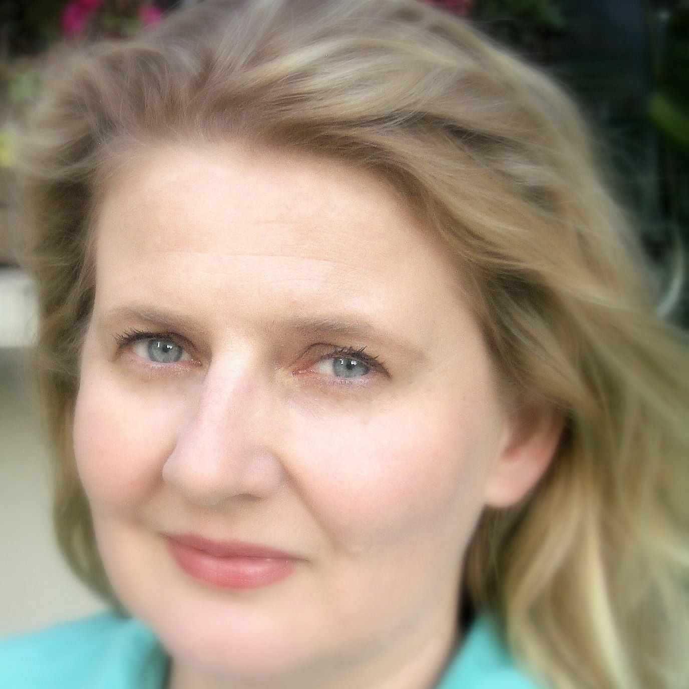 actor Tamsin Hollo large photo