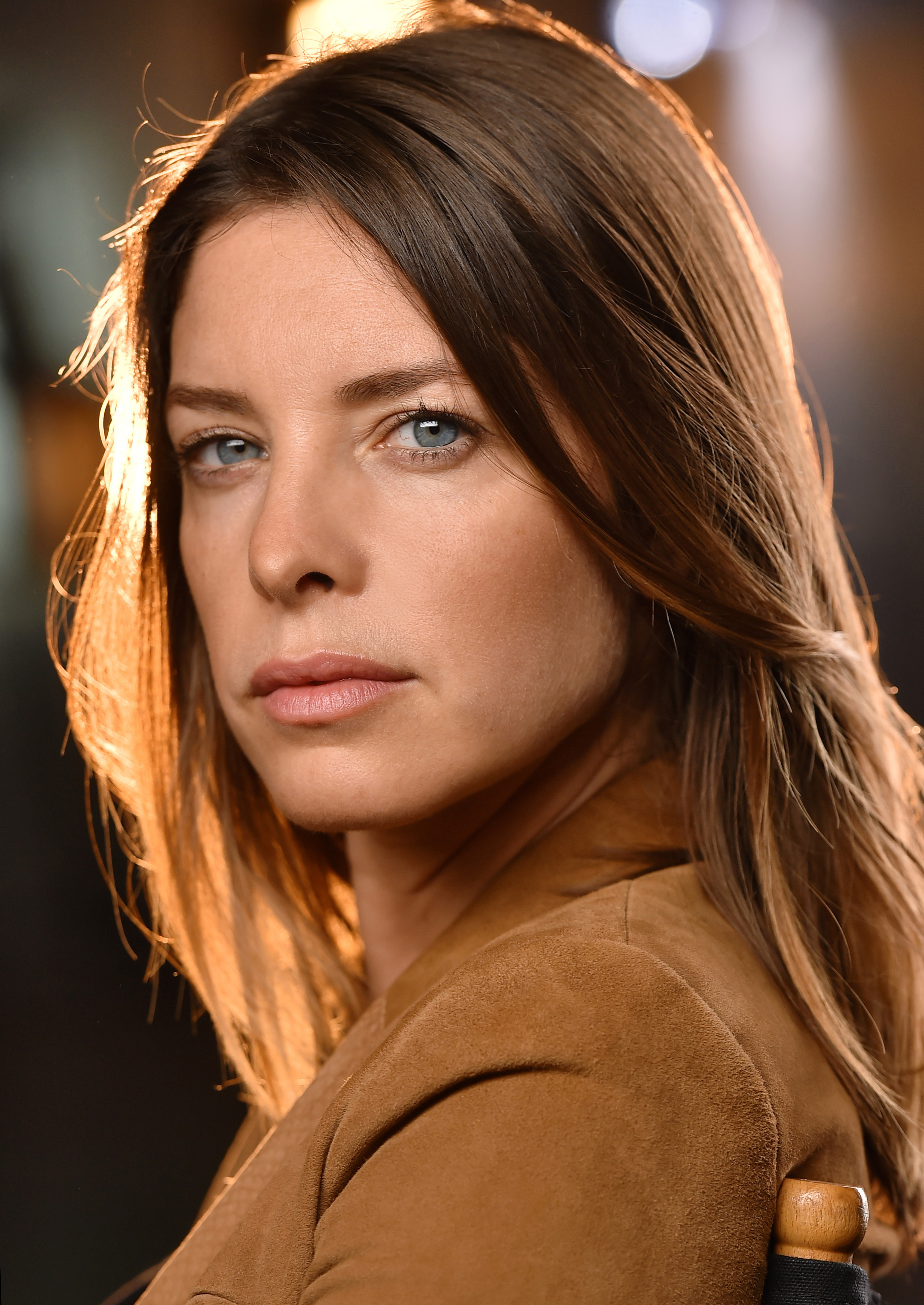 actor Maggie Castle large photo