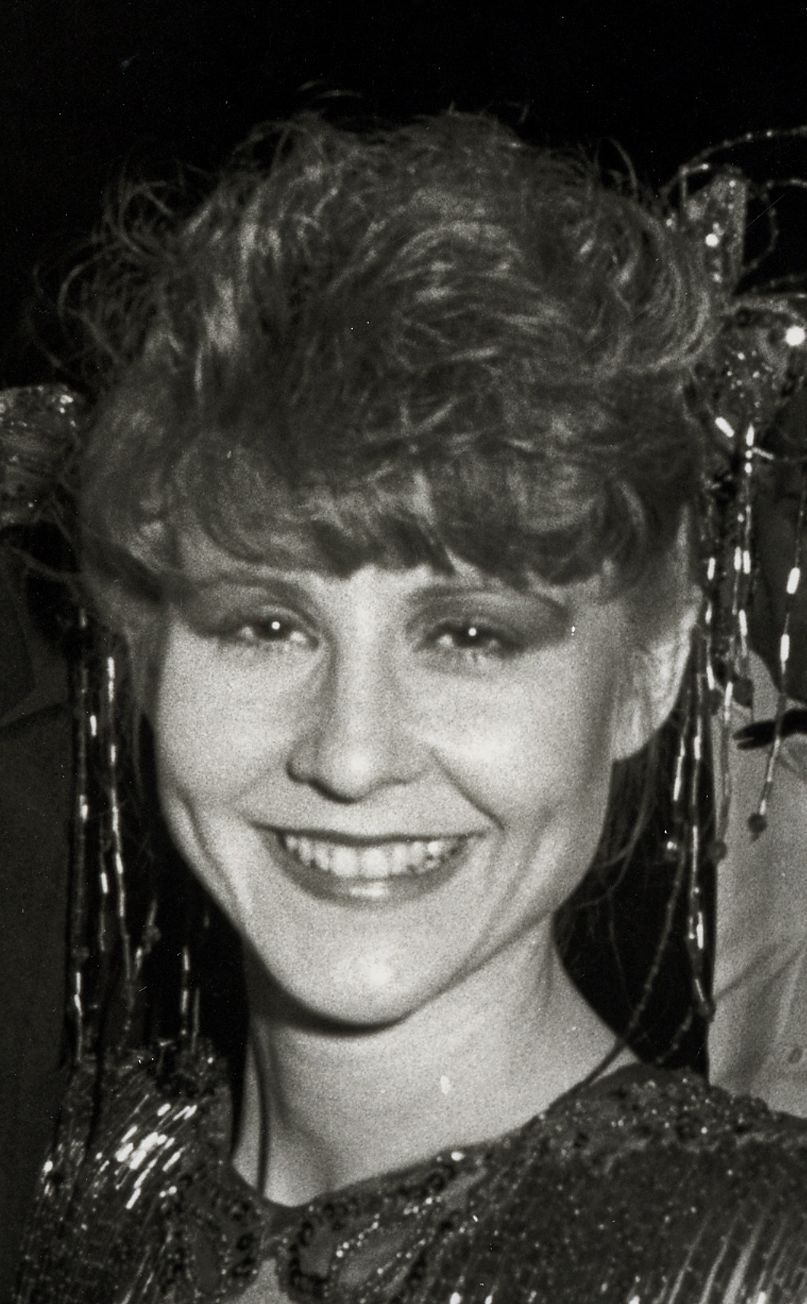 actor Mia Dillon large photo