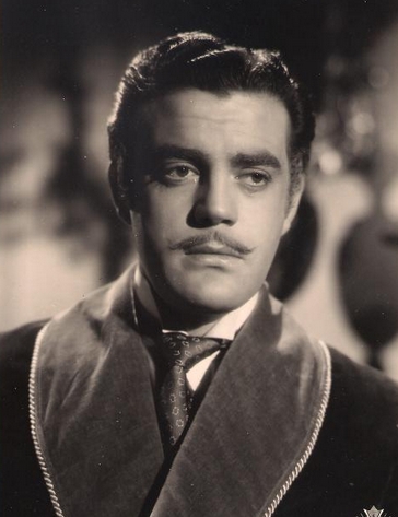 actor Eduardo Fajardo large photo