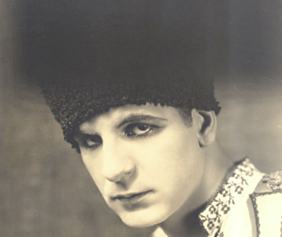 actor George Calliga large photo