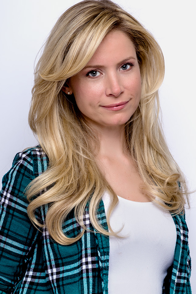 actor Alana Austin large photo