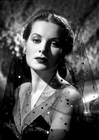 actor Maureen O'Hara large photo