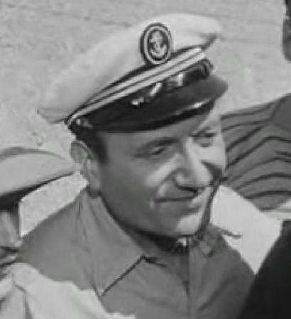 actor Olivier Hussenot large photo