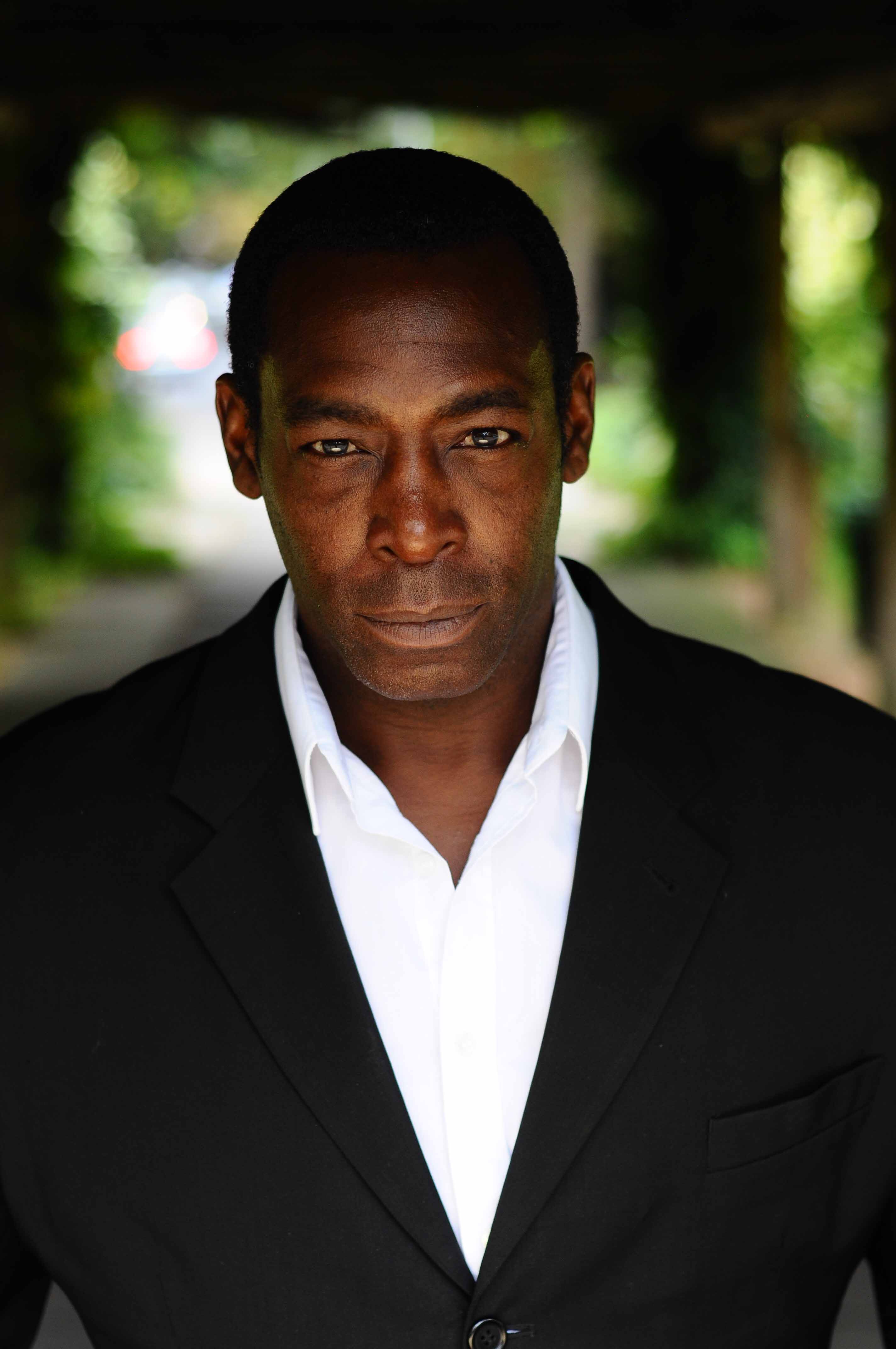 actor Anthony Warren large photo