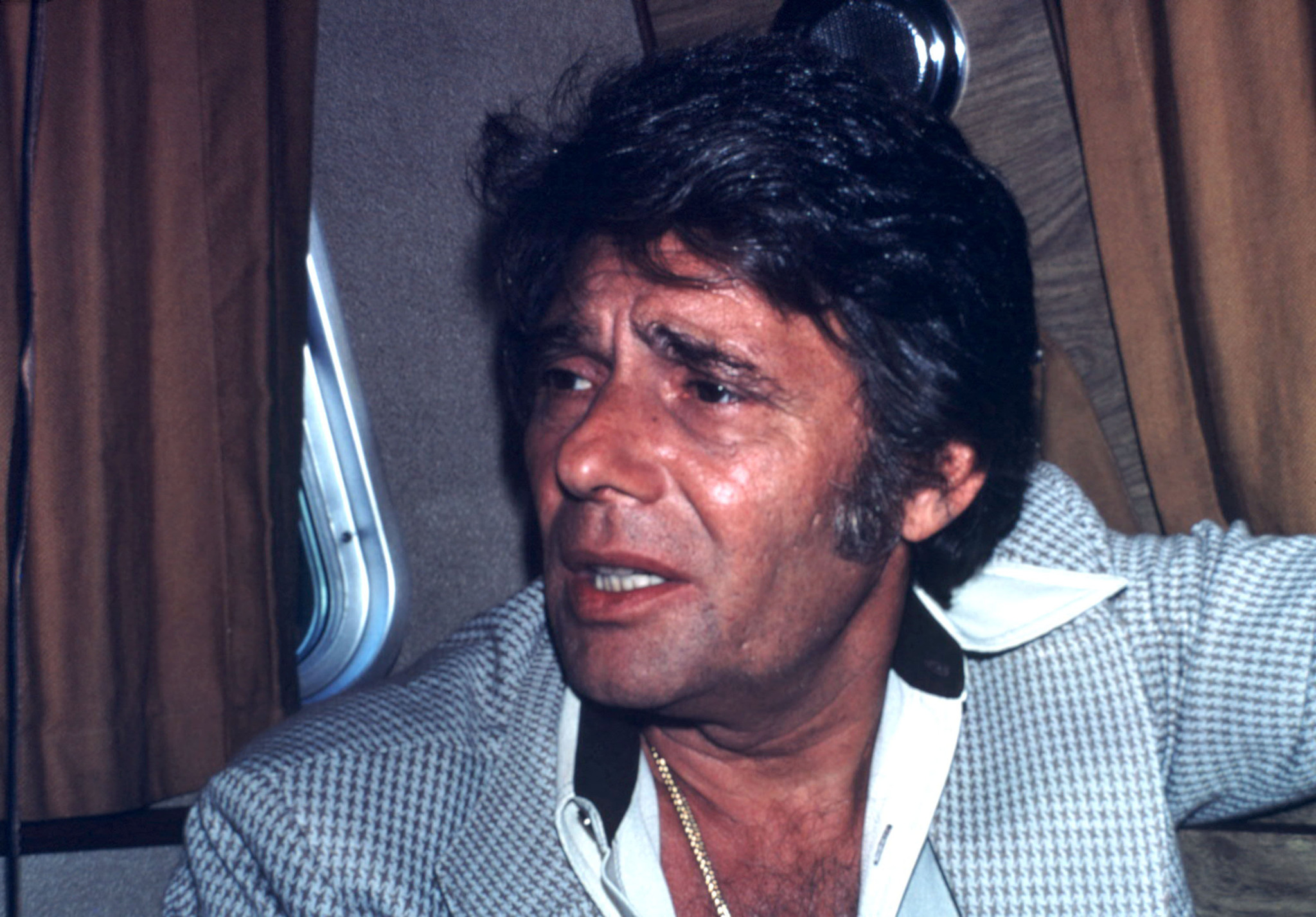 actor Harry Guardino large photo