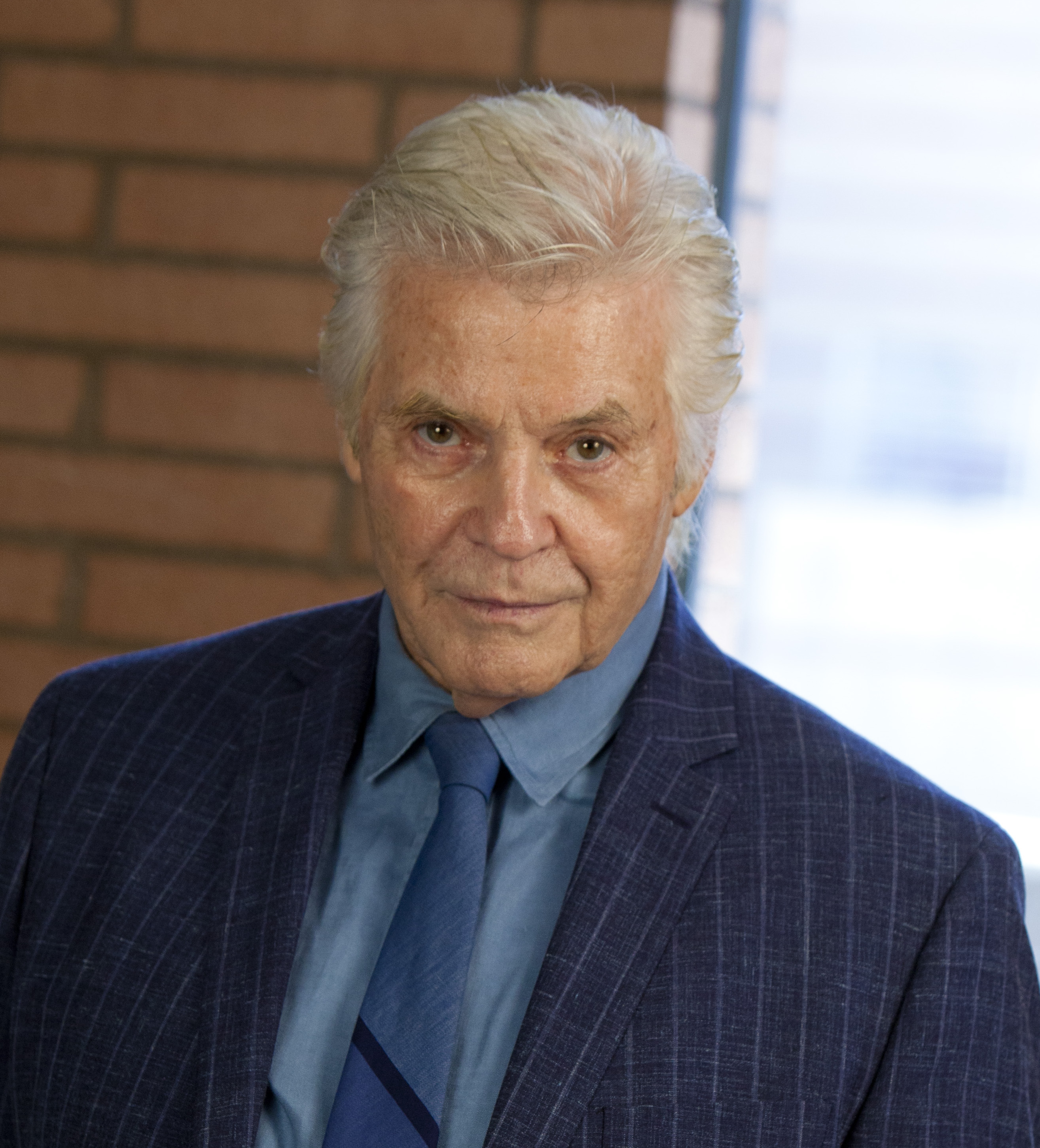 actor George Shannon large photo