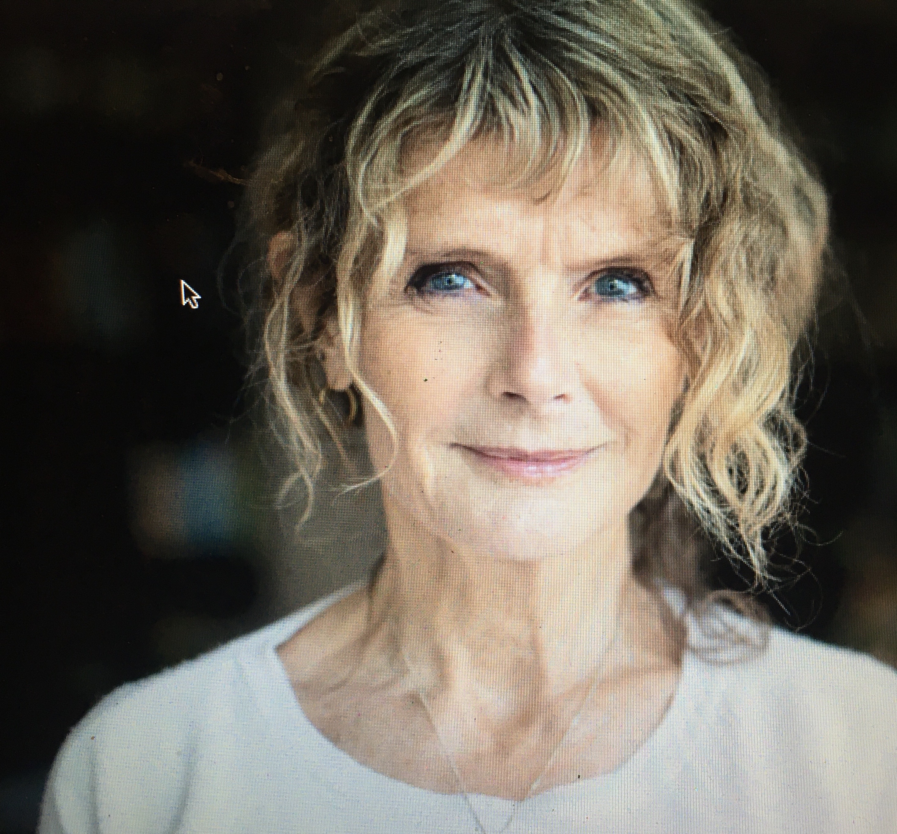 actor Heather Wright large photo