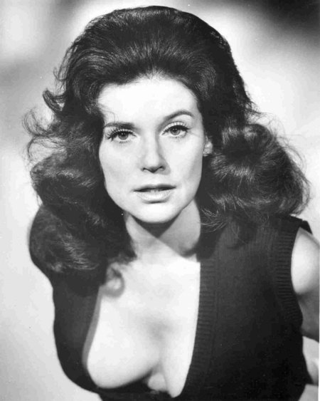 actor Renee Harmon large photo