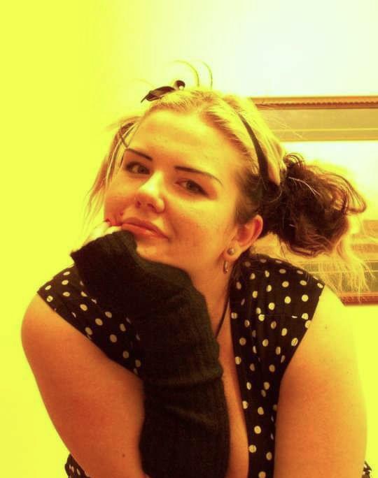 actor Ashleigh Aston Moore large photo