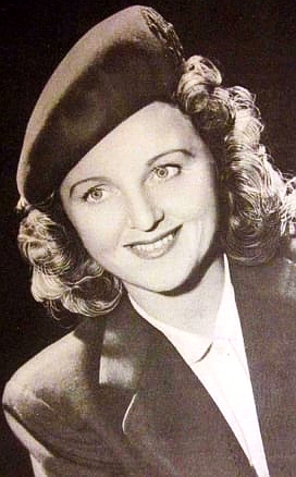 actor Avril Angers large photo