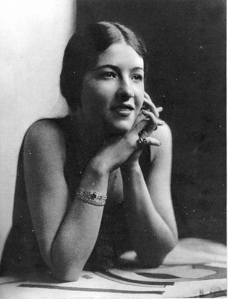 actor Luella Gear large photo