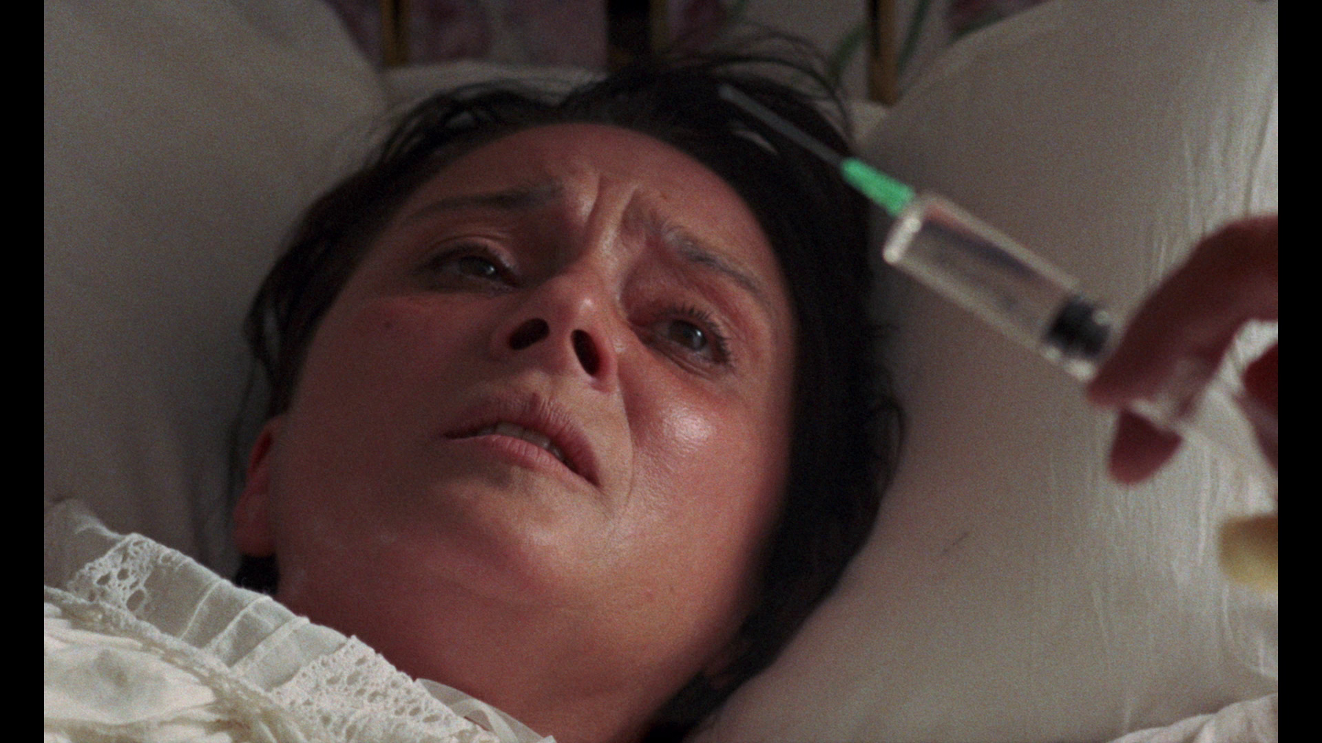 actor Izabella Telezynska large photo