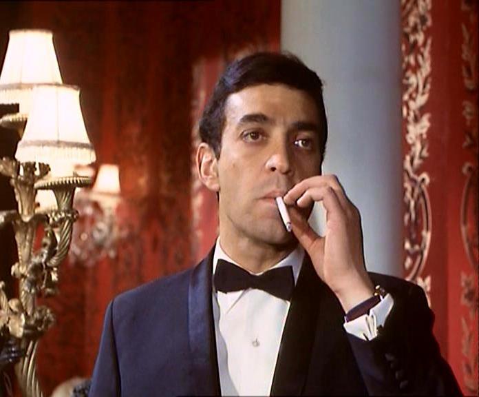 actor Neville Becker large photo