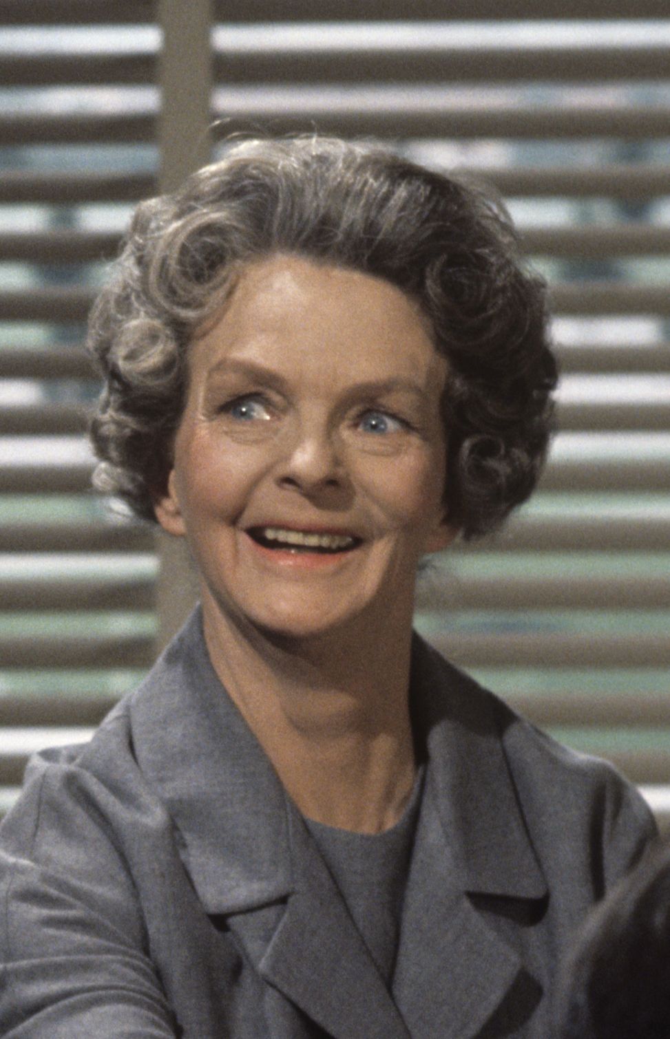 actor Meg Wyllie large photo