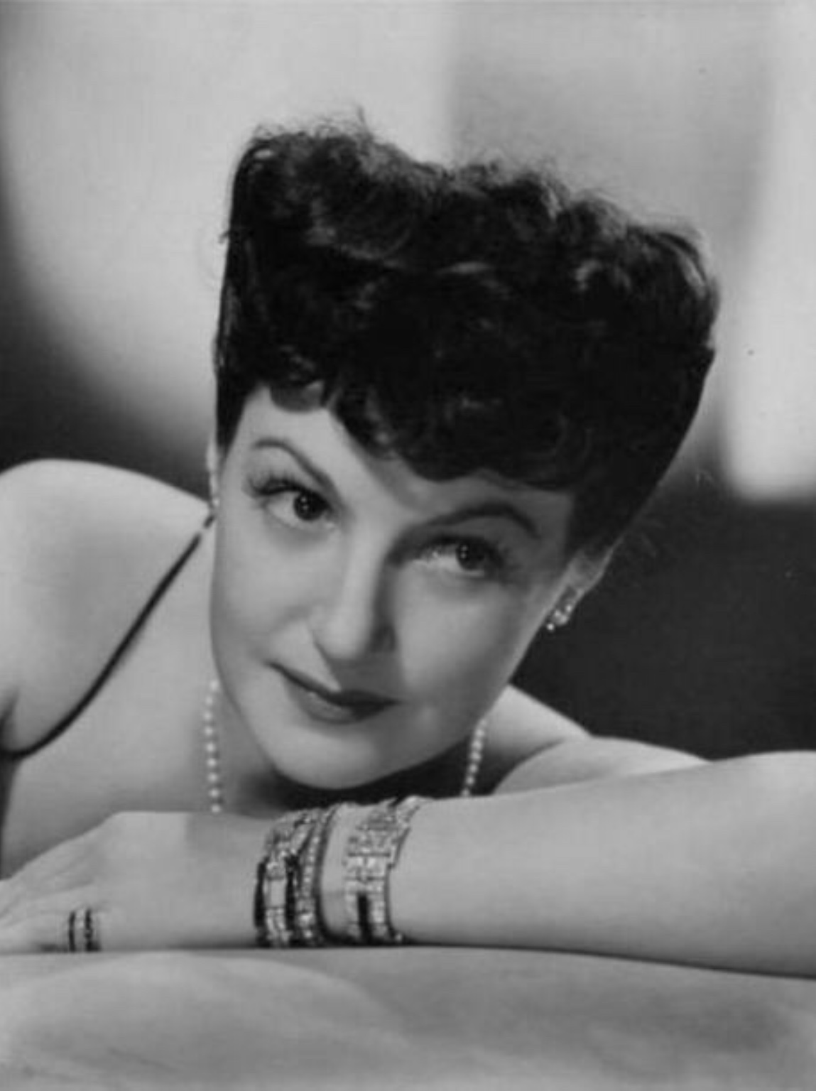 actor Marta Linden large photo