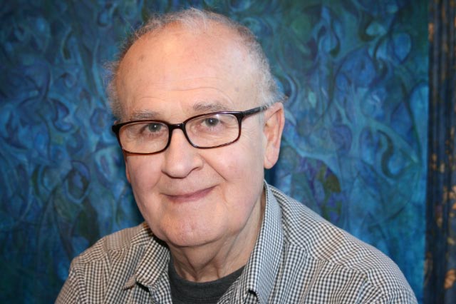 actor Simon Chilvers large photo