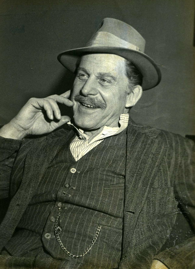 actor Pierre Dufresne large photo