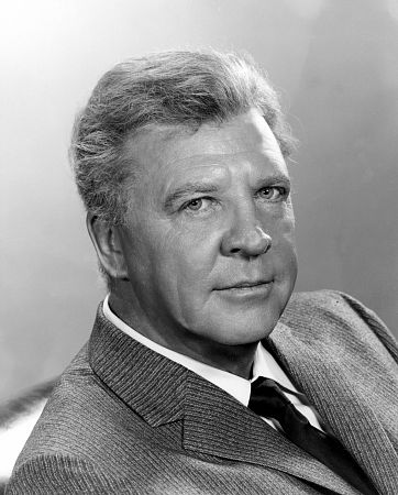 actor Dan Dailey large photo
