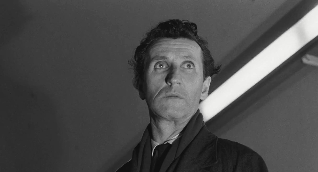 actor Mac Ronay large photo