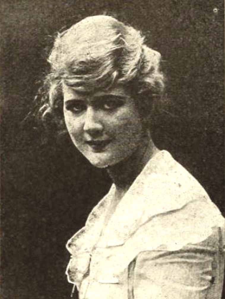 actor Mary MacLaren large photo