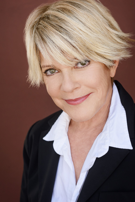 actor Julie Cobb large photo