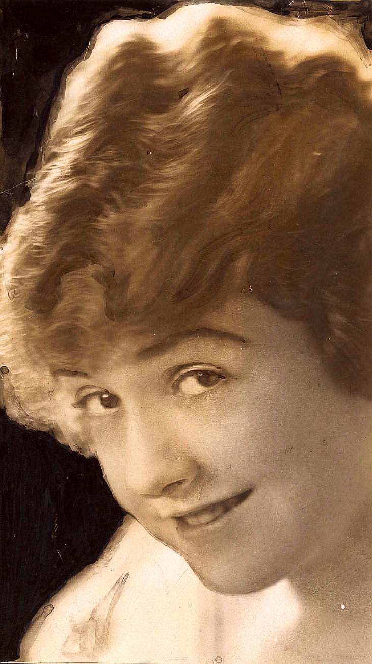 actor Kathleen Comegys large photo